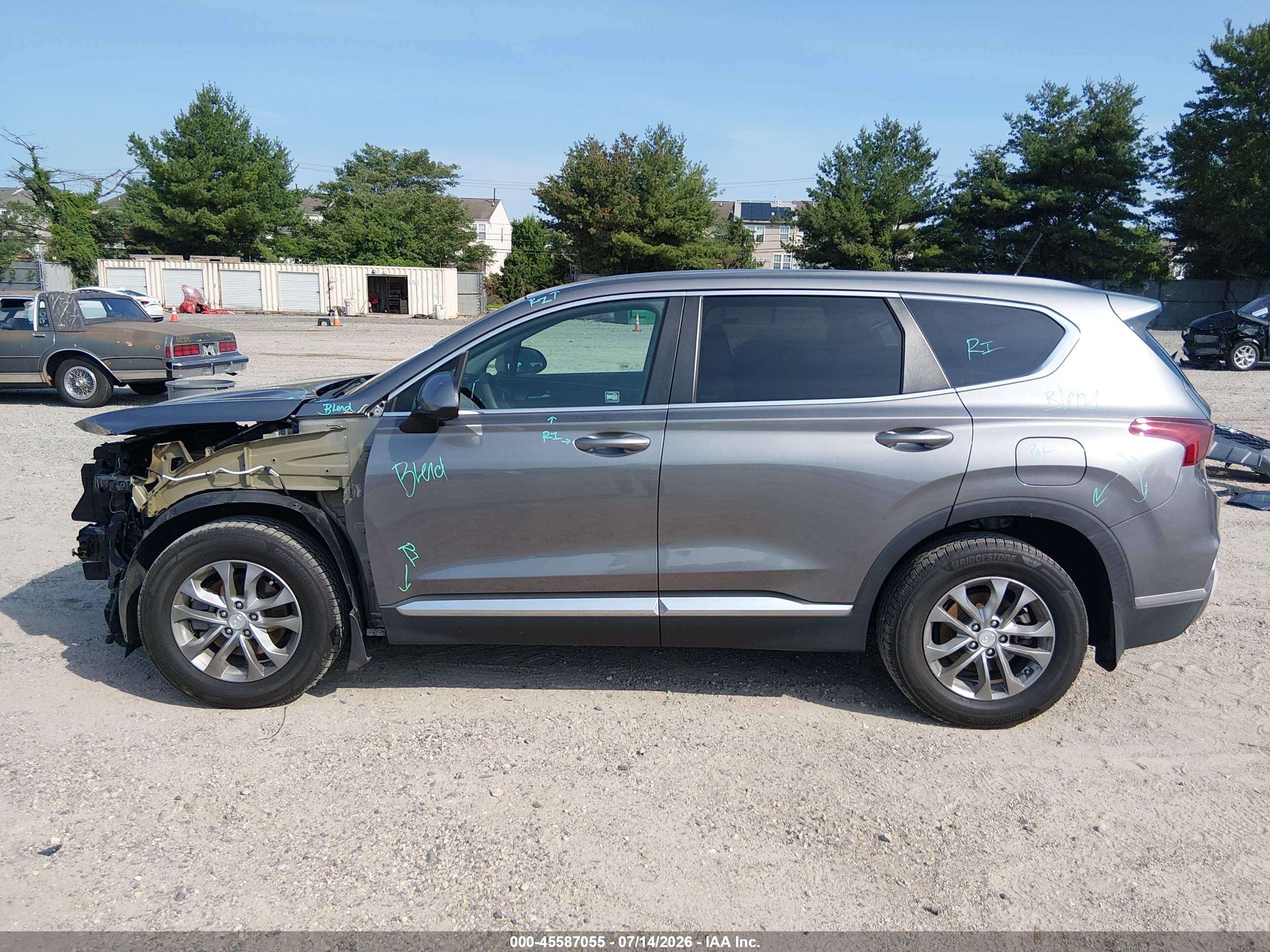 2020 HYUNDAI SANTA FE SE