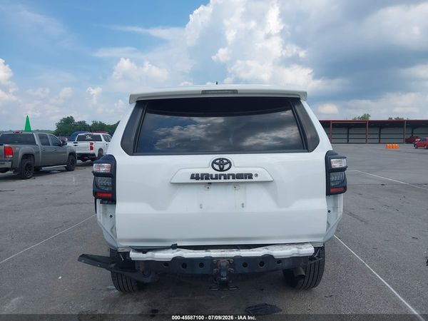 2018 TOYOTA 4RUNNER SR5 PREMIUM