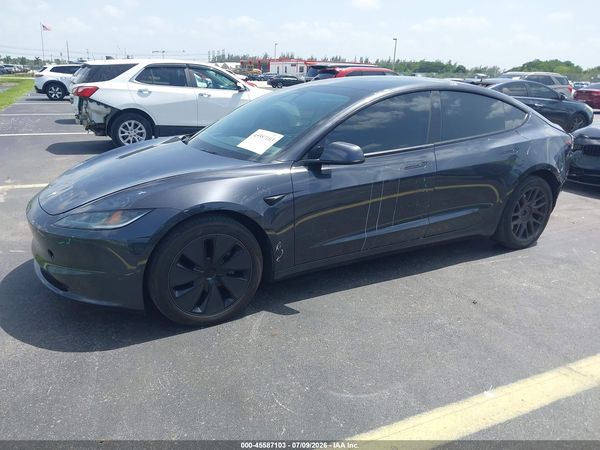 2025 TESLA MODEL 3