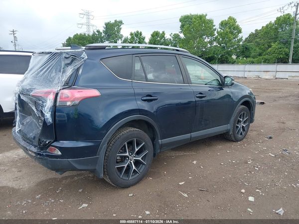 2017 TOYOTA RAV4 SE
