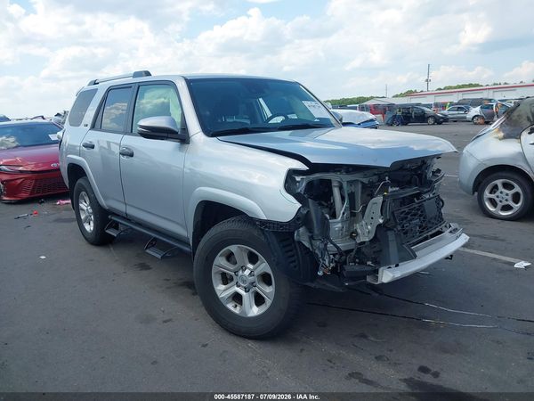 2024 TOYOTA 4RUNNER SR5 PREMIUM