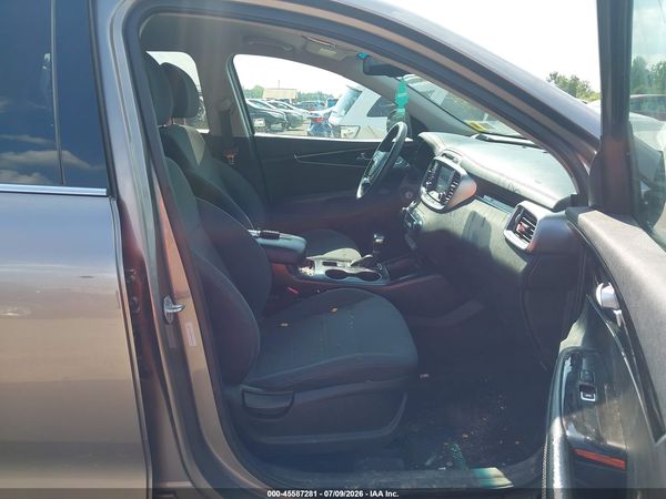 2019 KIA SORENTO 2.4L LX