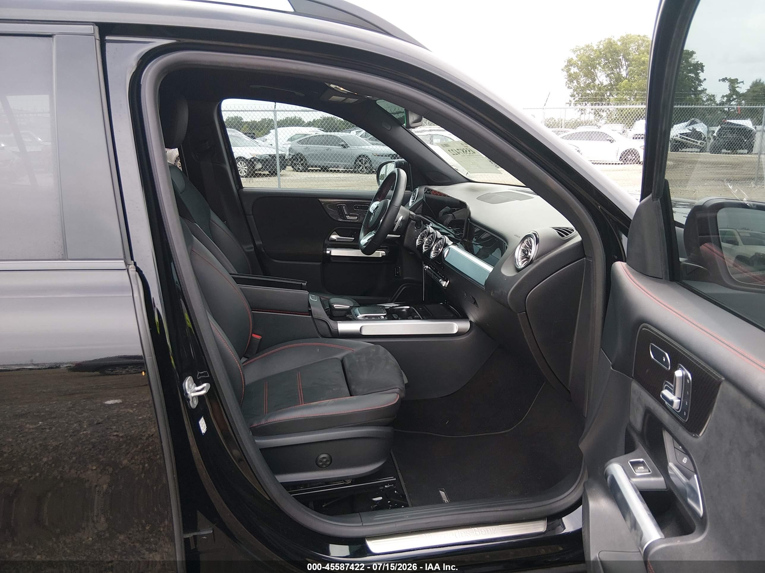 2023 MERCEDES-BENZ GLB 250 GLB250