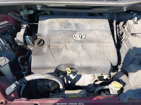 2014 TOYOTA SIENNA L V6 7 PASSENGER