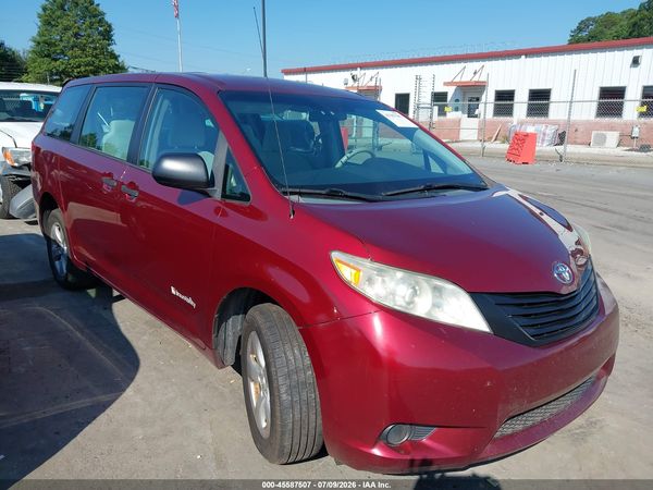 2014 TOYOTA SIENNA L V6 7 PASSENGER