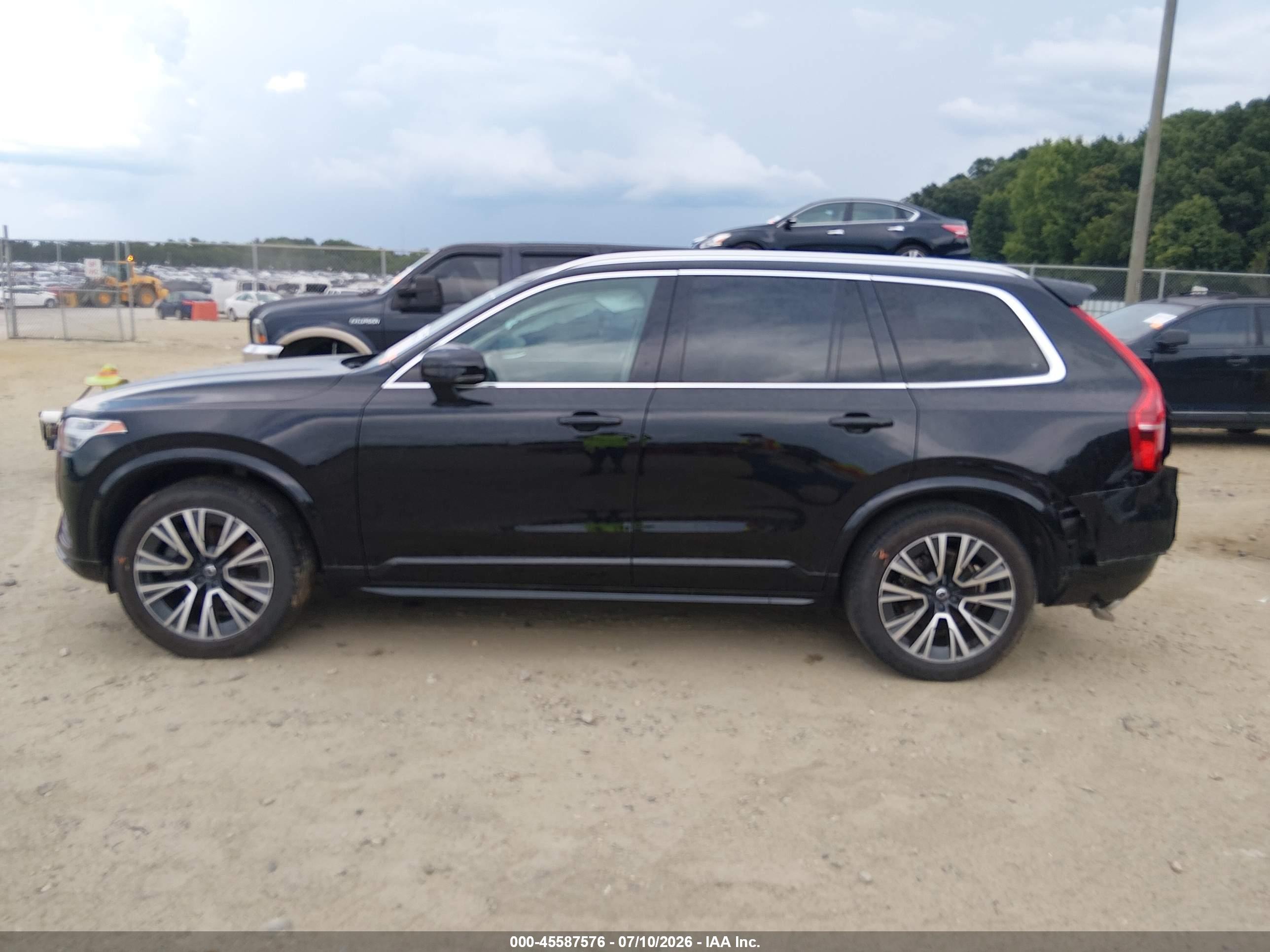 2020 VOLVO XC90 T5 MOMENTUM 7 PASSENGER