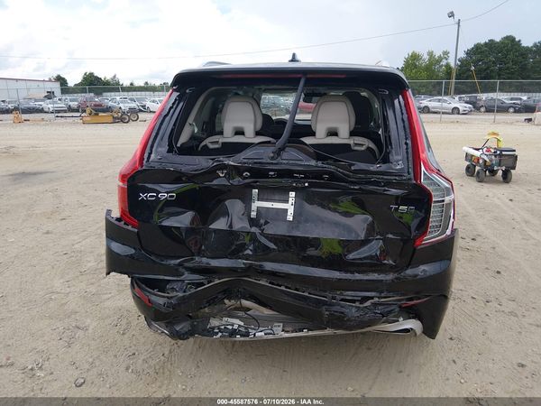 2020 VOLVO XC90 T5 MOMENTUM 7 PASSENGER