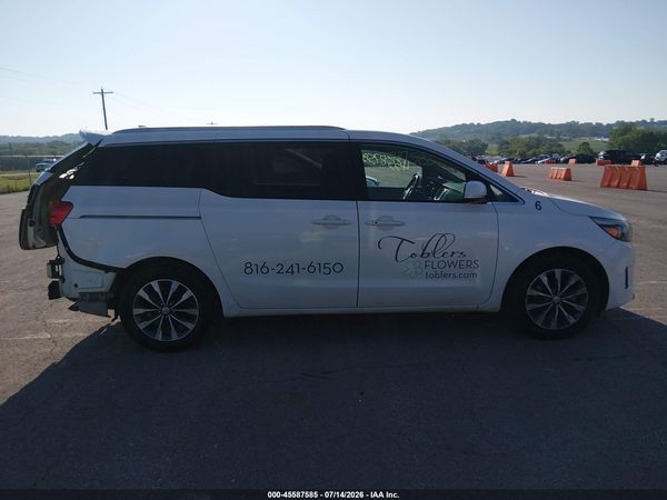 2016 KIA SEDONA SX