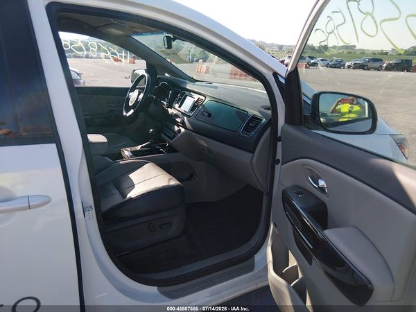 2016 KIA SEDONA SX