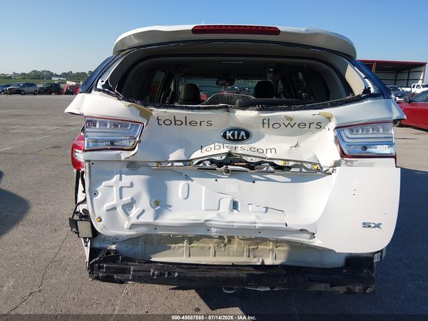 2016 KIA SEDONA SX