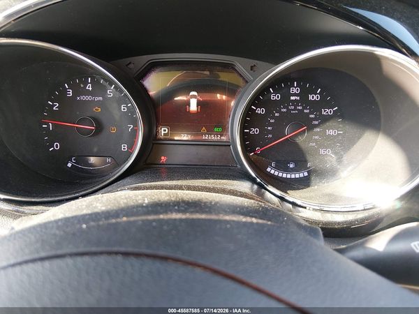 2016 KIA SEDONA SX