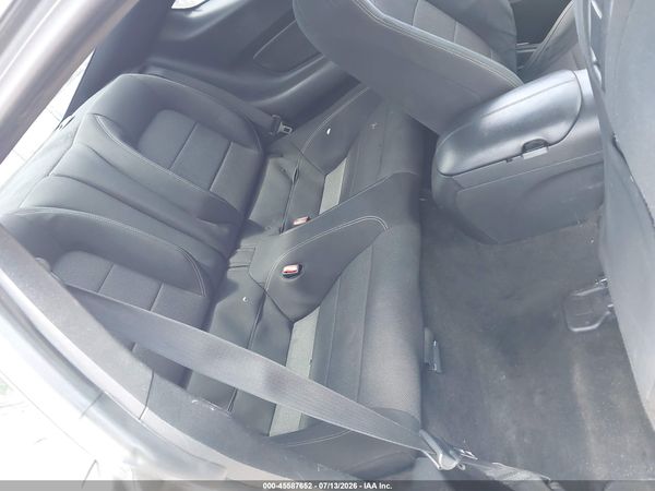 2017 FORD MUSTANG V6