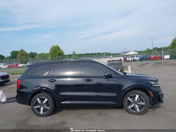 2022 KIA SORENTO S