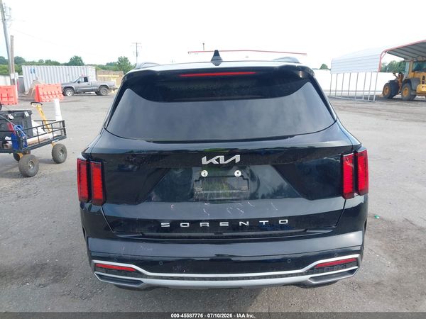 2022 KIA SORENTO S
