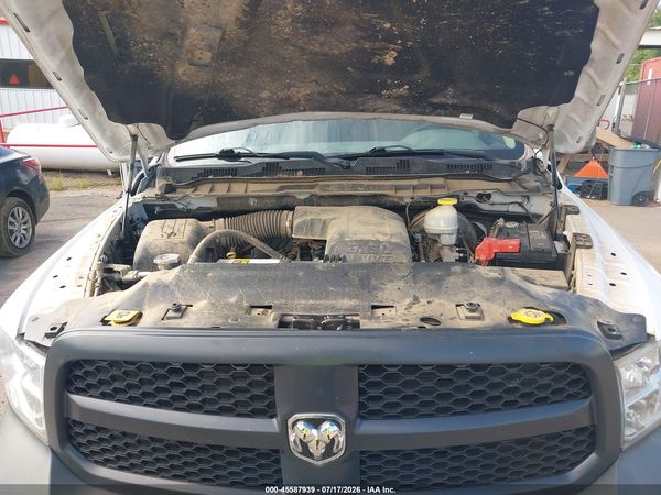 2017 RAM 1500 TRADESMAN  4X4 5'7 BOX