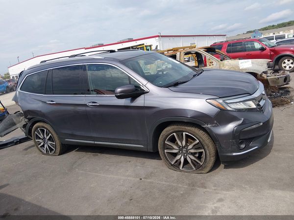 2020 HONDA PILOT AWD TOURING 8 PASSENGER