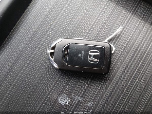 2020 HONDA PILOT AWD TOURING 8 PASSENGER