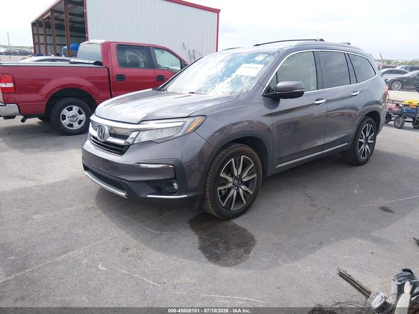 2020 HONDA PILOT AWD TOURING 8 PASSENGER