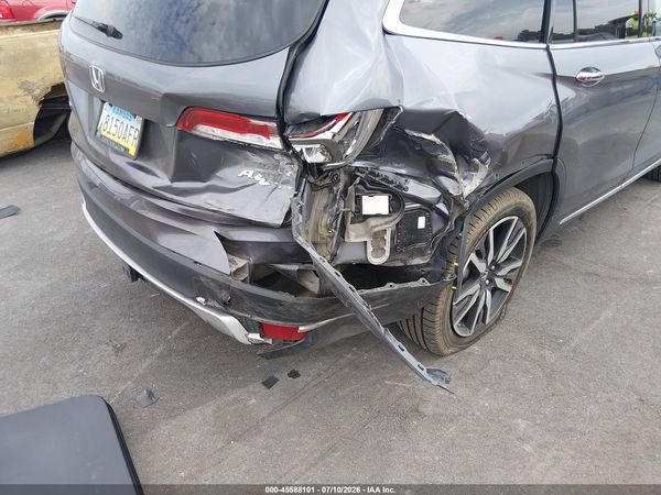 2020 HONDA PILOT AWD TOURING 8 PASSENGER