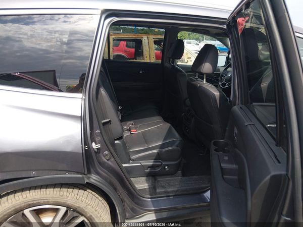 2020 HONDA PILOT AWD TOURING 8 PASSENGER
