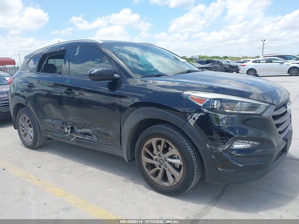 2016 HYUNDAI TUCSON SE