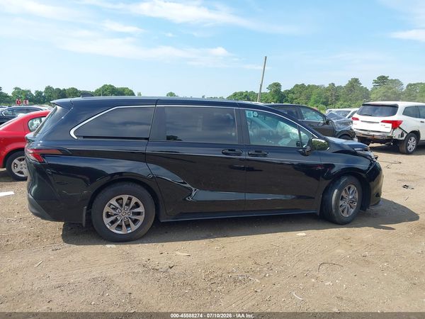 2026 TOYOTA SIENNA LE — I116