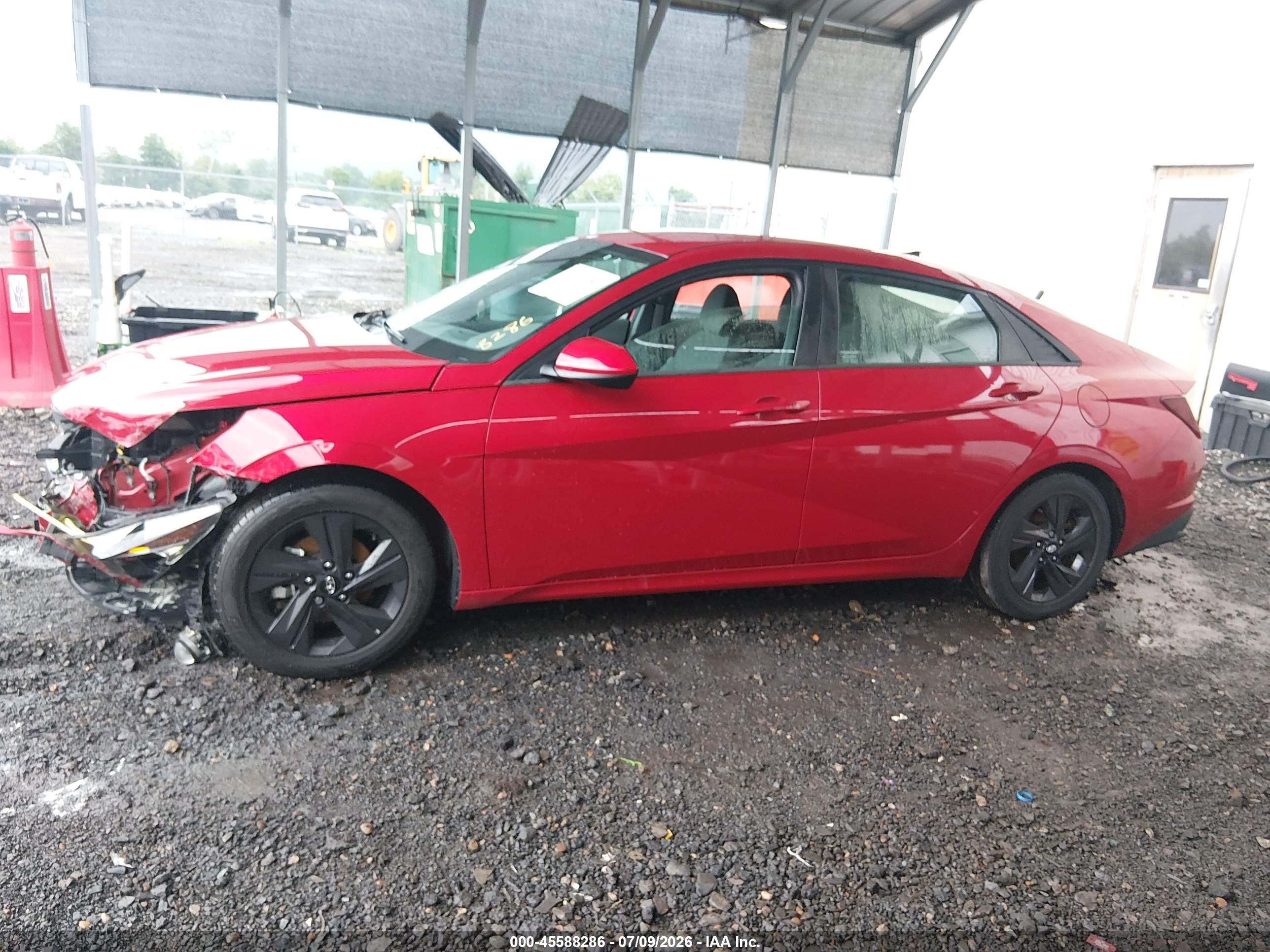 2022 HYUNDAI ELANTRA SEL