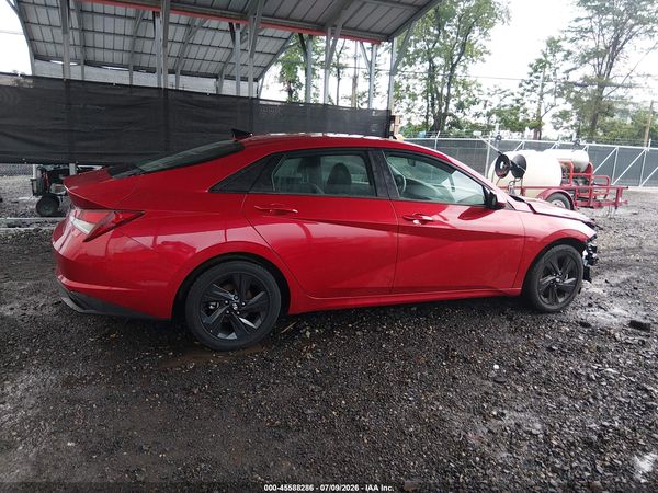 2022 HYUNDAI ELANTRA SEL