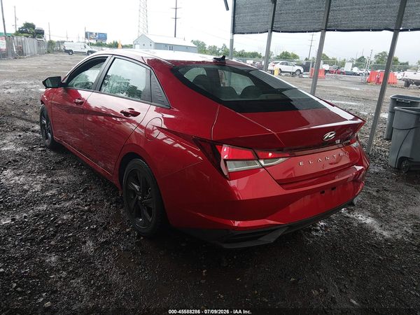2022 HYUNDAI ELANTRA SEL