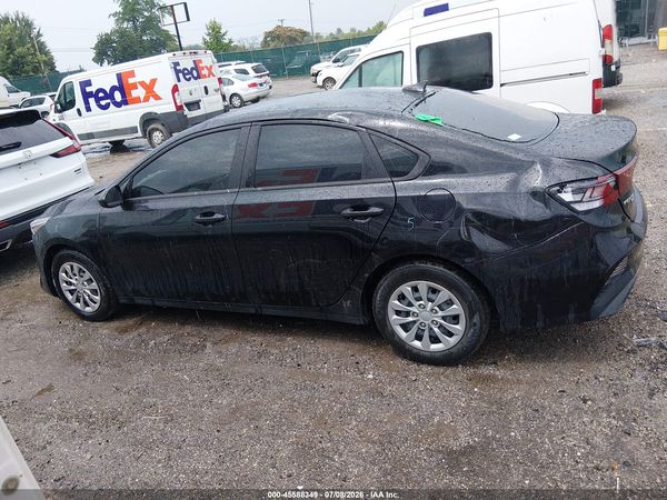2023 KIA FORTE LX
