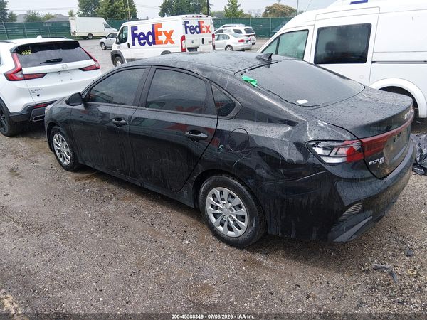 2023 KIA FORTE LX