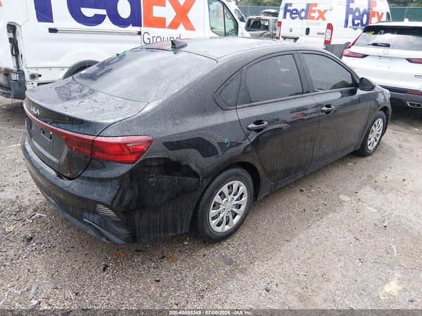 2023 KIA FORTE LX