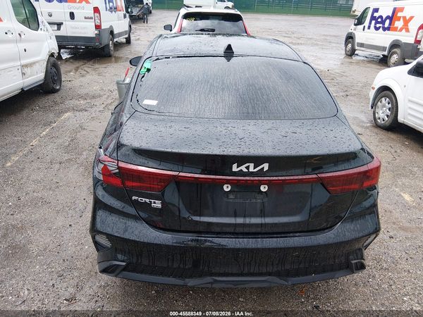 2023 KIA FORTE LX