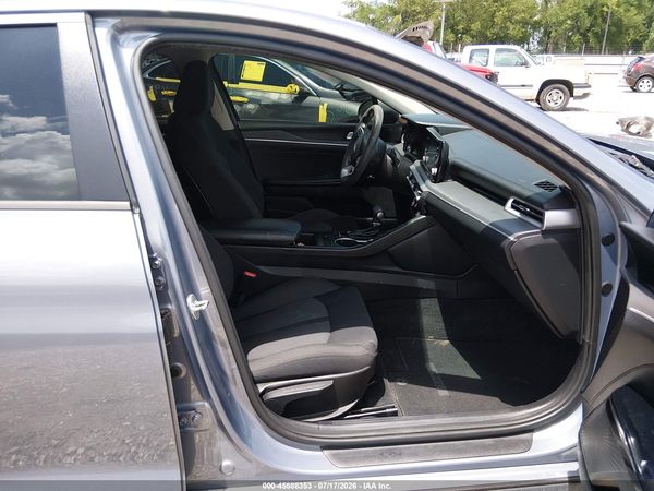 2021 KIA K5 LXS