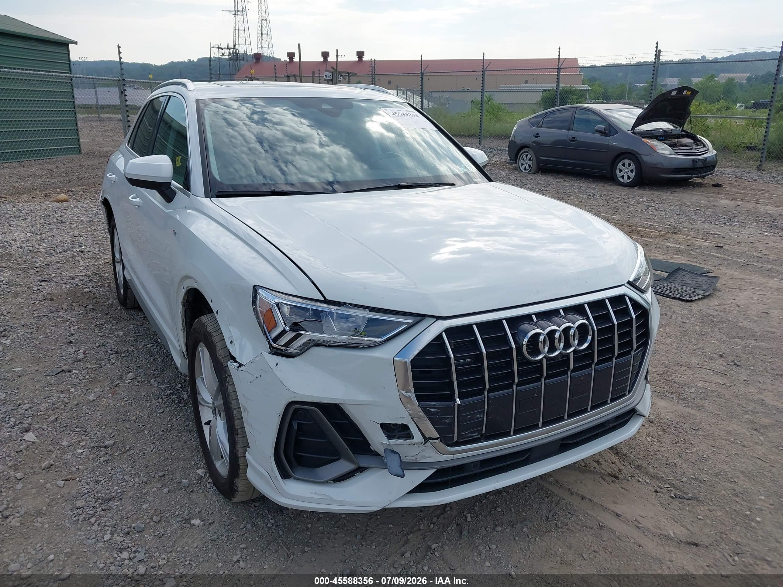 2024 AUDI Q3