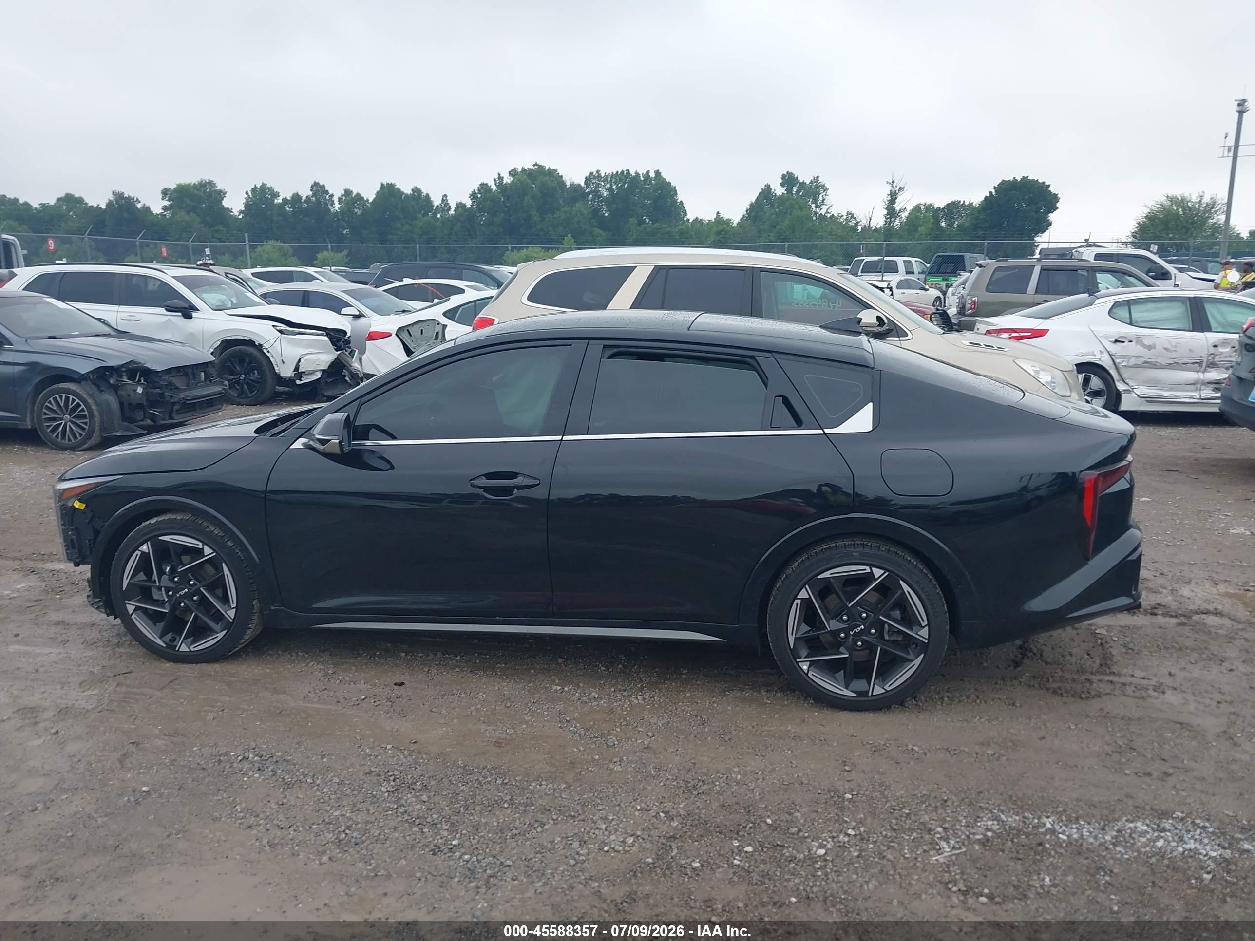 2025 KIA K4 GT-LINE