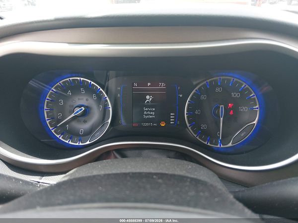 2020 CHRYSLER VOYAGER LXI