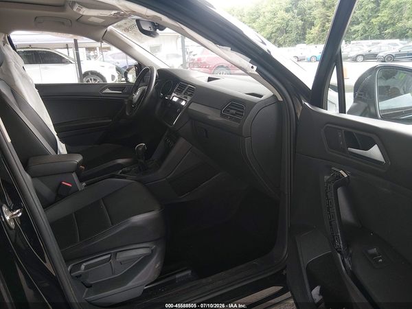 2021 VOLKSWAGEN TIGUAN — I5