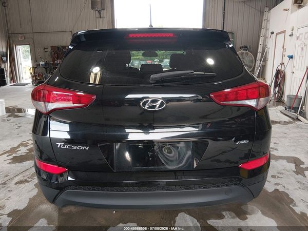 2018 HYUNDAI TUCSON SE