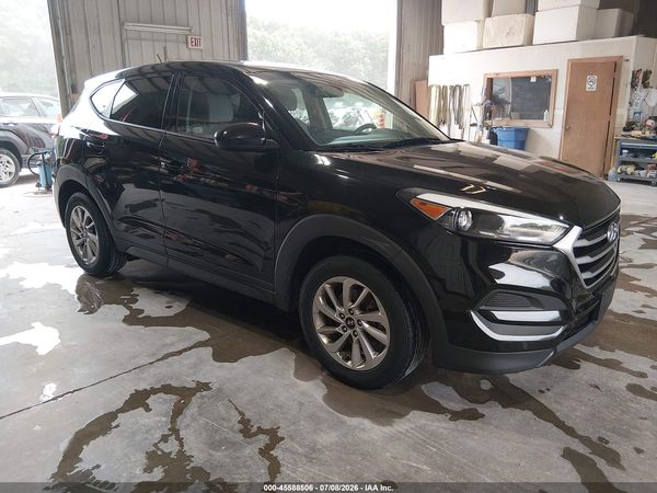 2018 HYUNDAI TUCSON SE