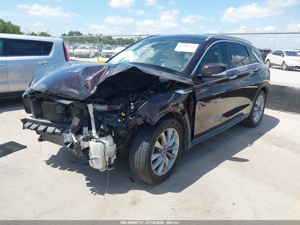 2021 INFINITI QX50 LUXE