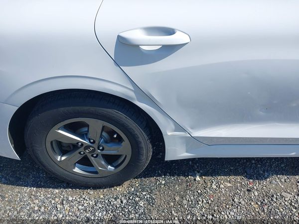 2021 KIA K5 LXS