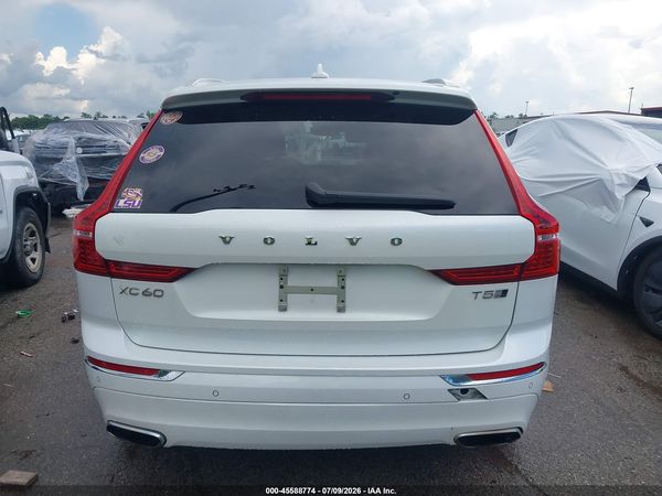 2018 VOLVO XC60 T5 INSCRIPTION