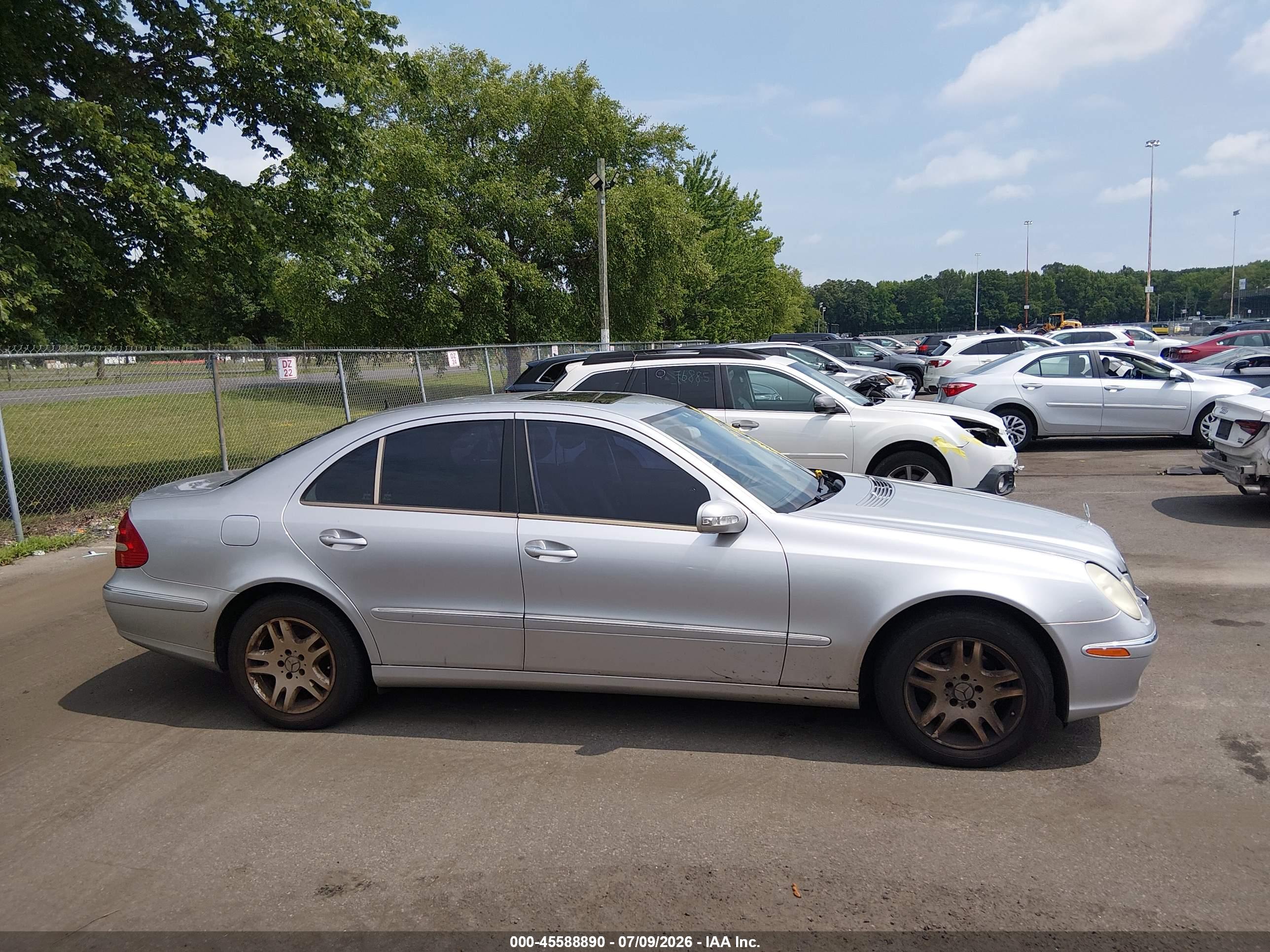 2005 MERCEDES-BENZ E 320 E320