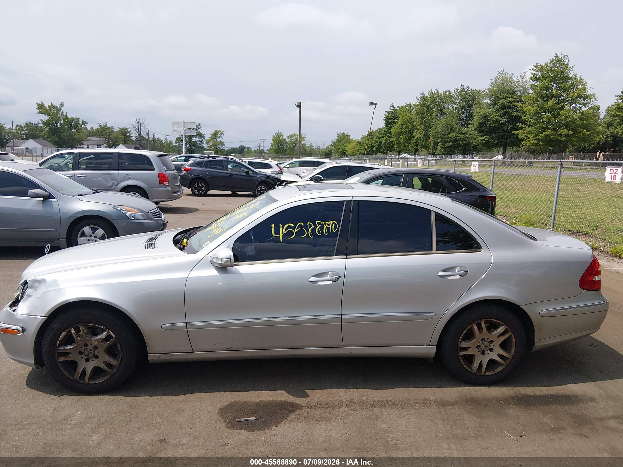 2005 MERCEDES-BENZ E 320 E320