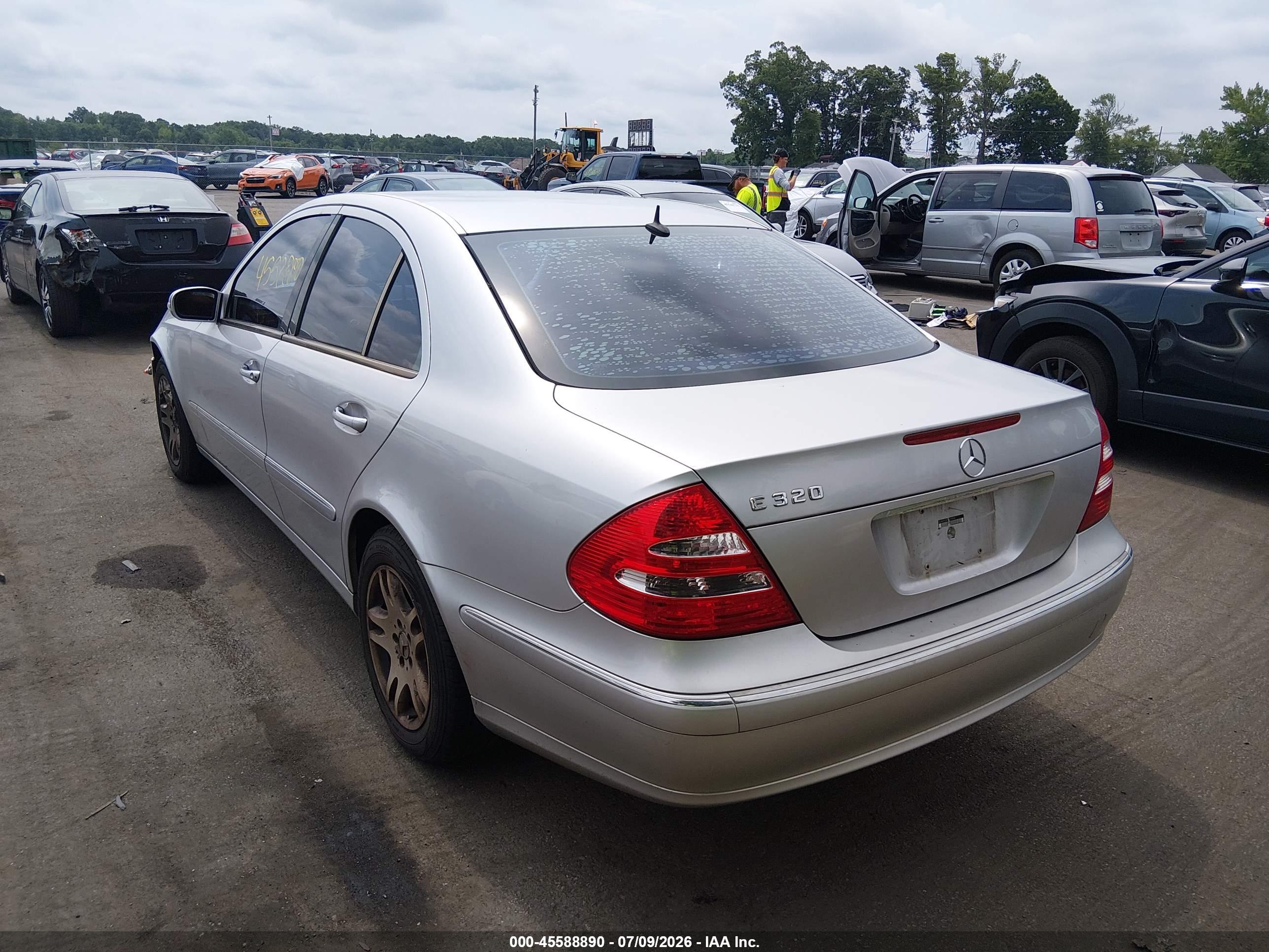2005 MERCEDES-BENZ E 320 E320