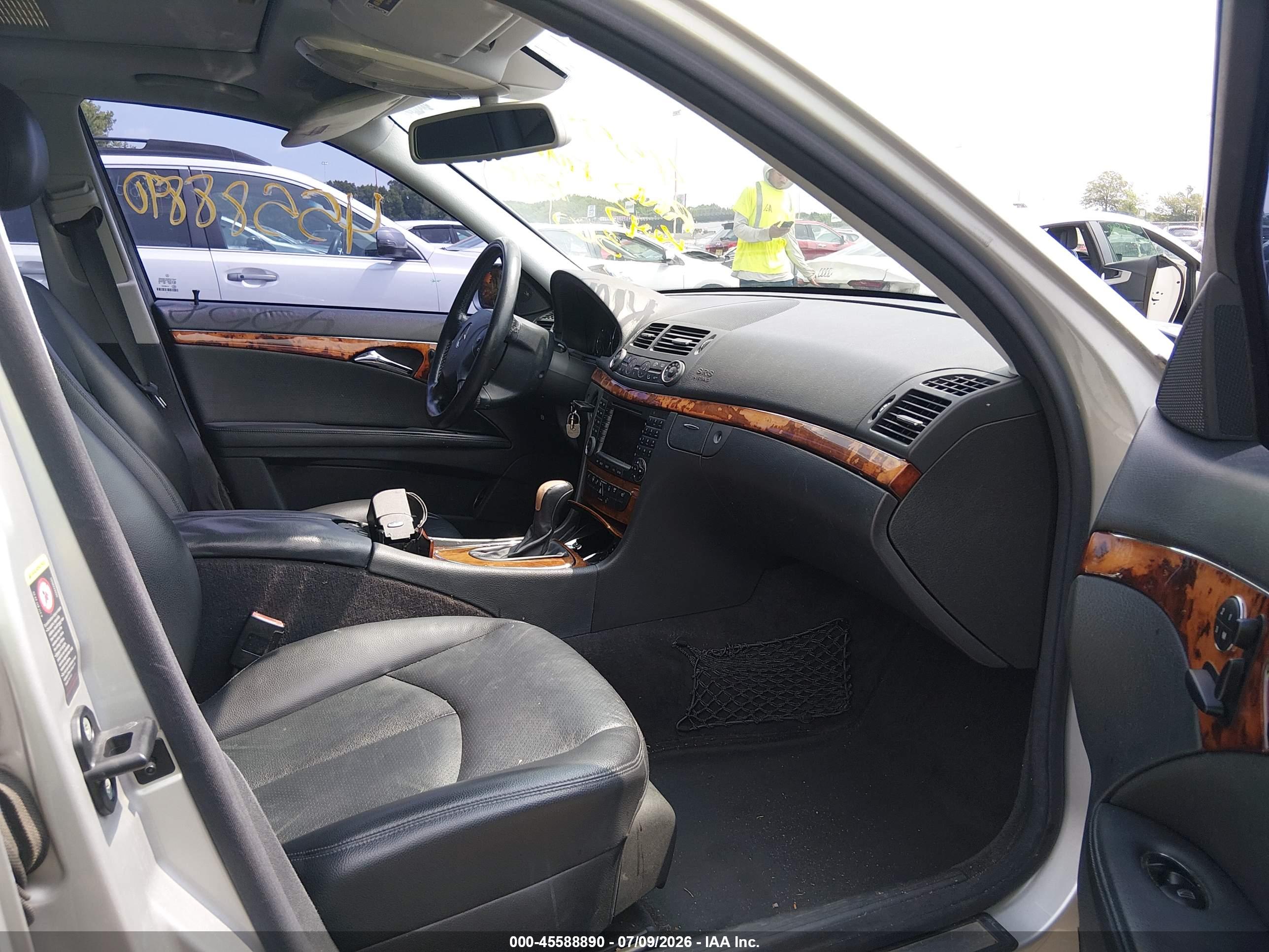 2005 MERCEDES-BENZ E 320 E320