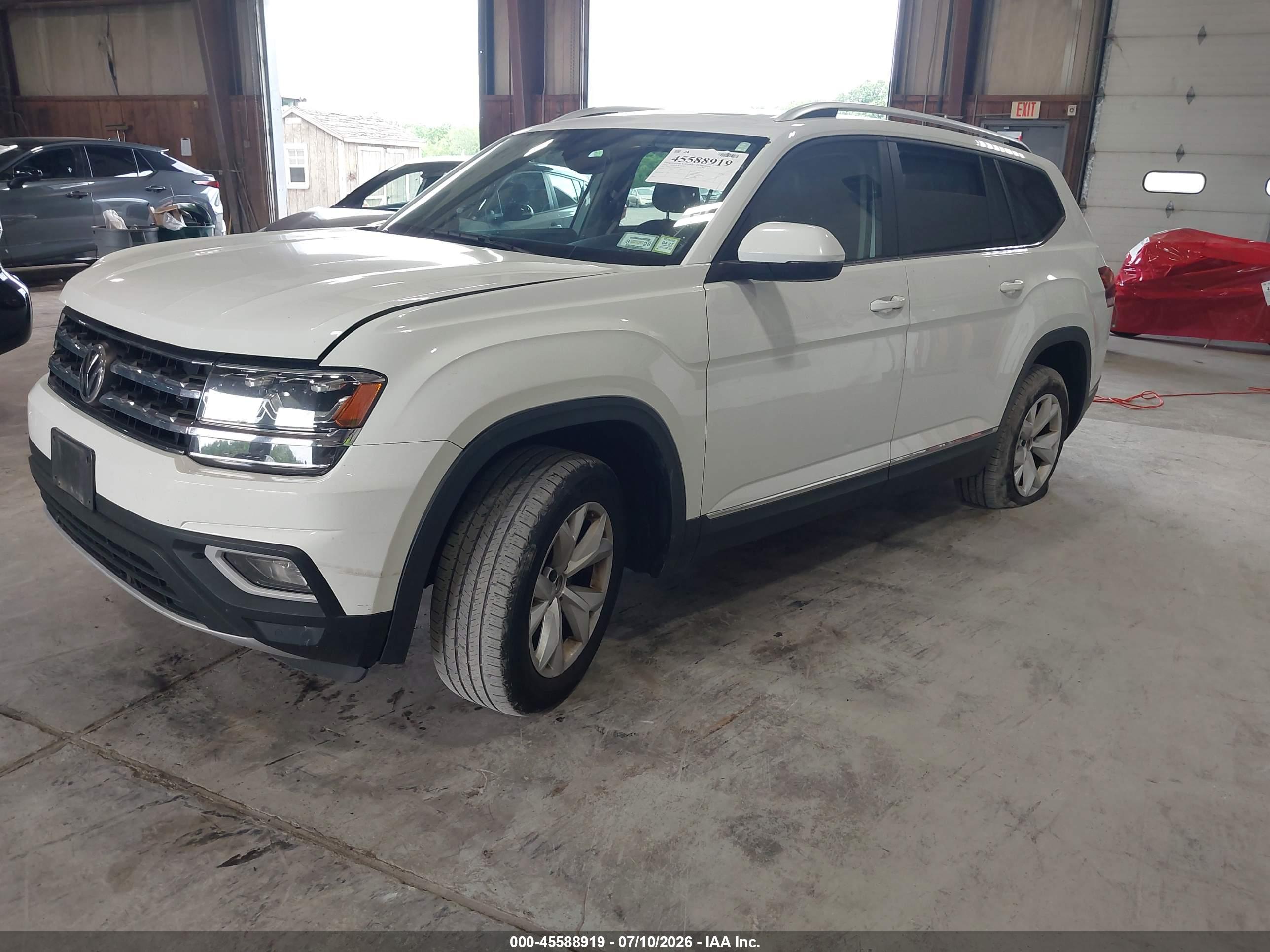 2018 VOLKSWAGEN ATLAS 3.6L V6 SEL — I2