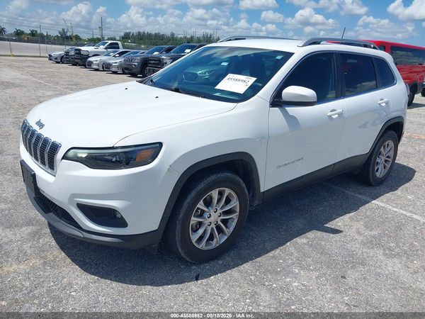 2019 JEEP CHEROKEE LATITUDE 4X4