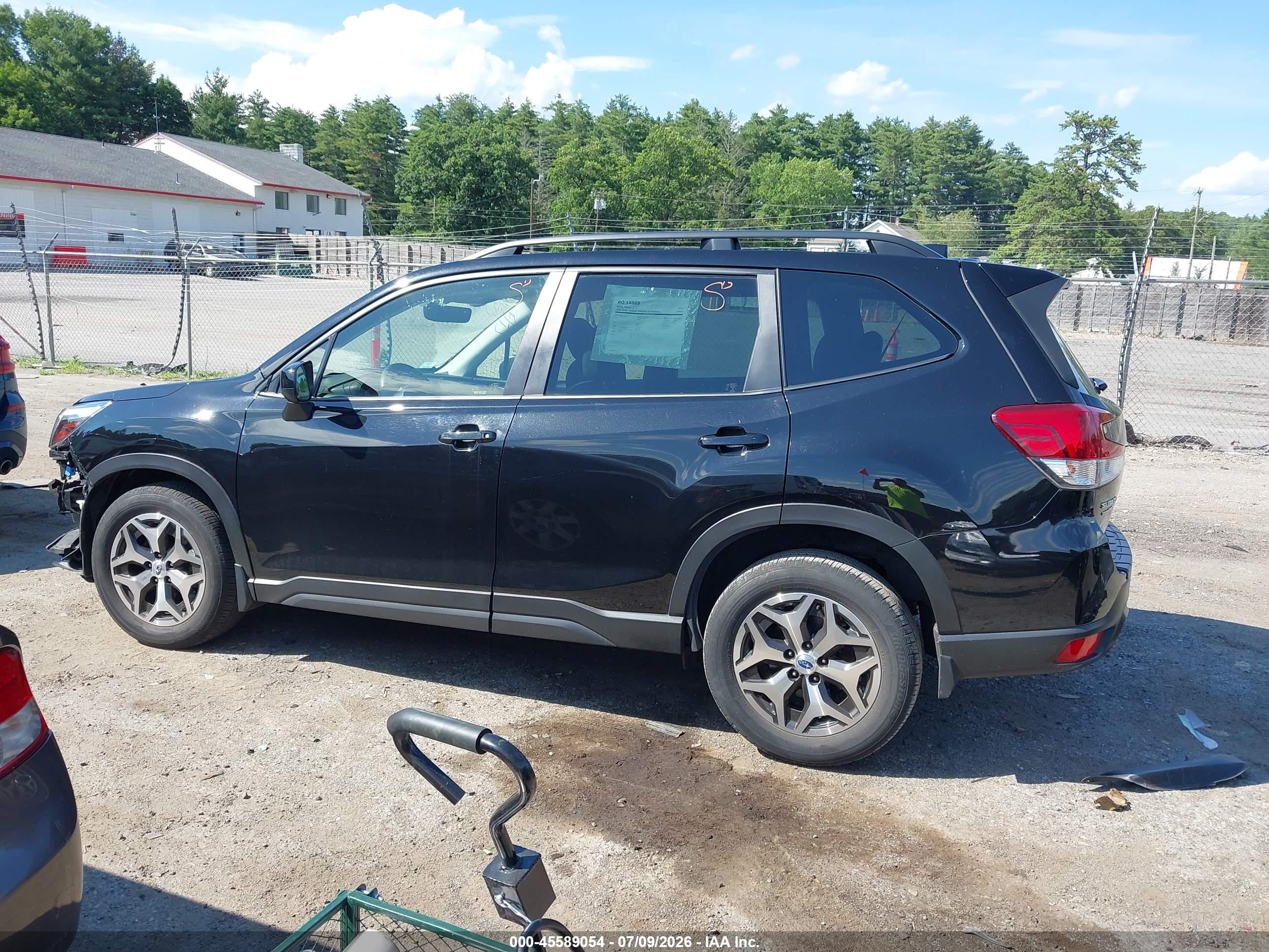 2021 SUBARU FORESTER PREMIUM